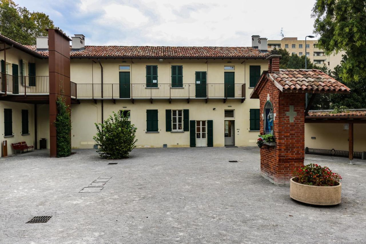 Via Natta - San Siro Apartments - 4 People Milán Exteriér fotografie